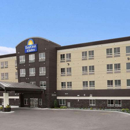 Days Inn & Suites By Wyndham Winnipeg Airport Manitoba Buitenkant foto