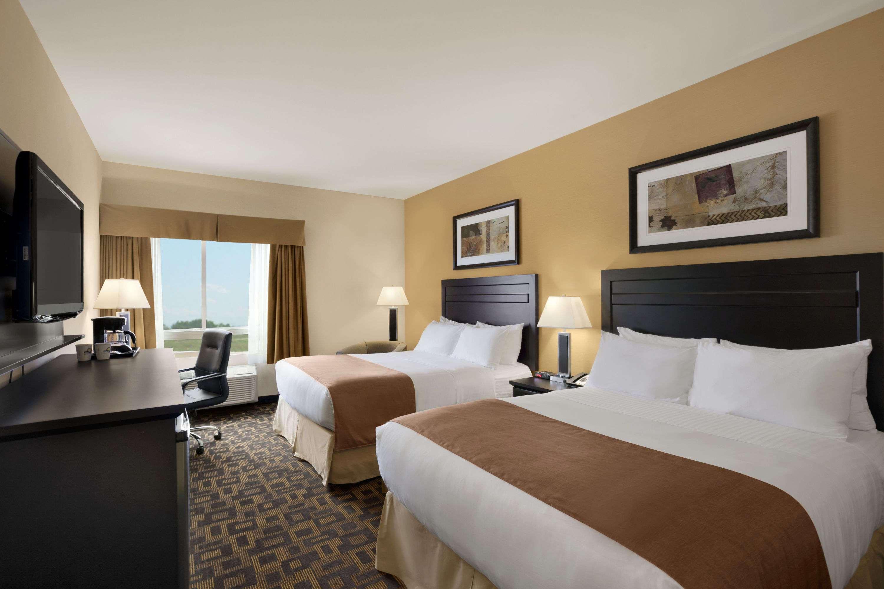 Days Inn & Suites By Wyndham Winnipeg Airport Manitoba Buitenkant foto